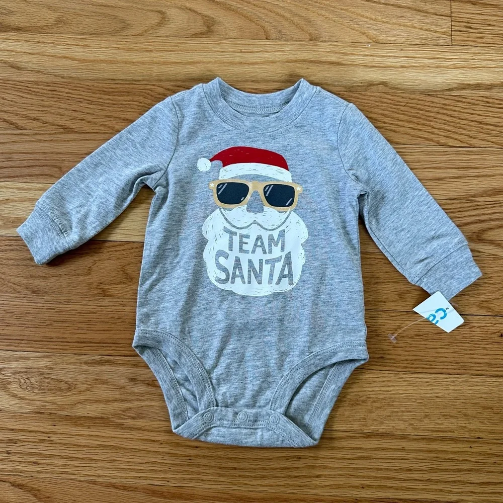 NWT Carter’s Gray Team Santa Kids Onesie Sz 3 Months